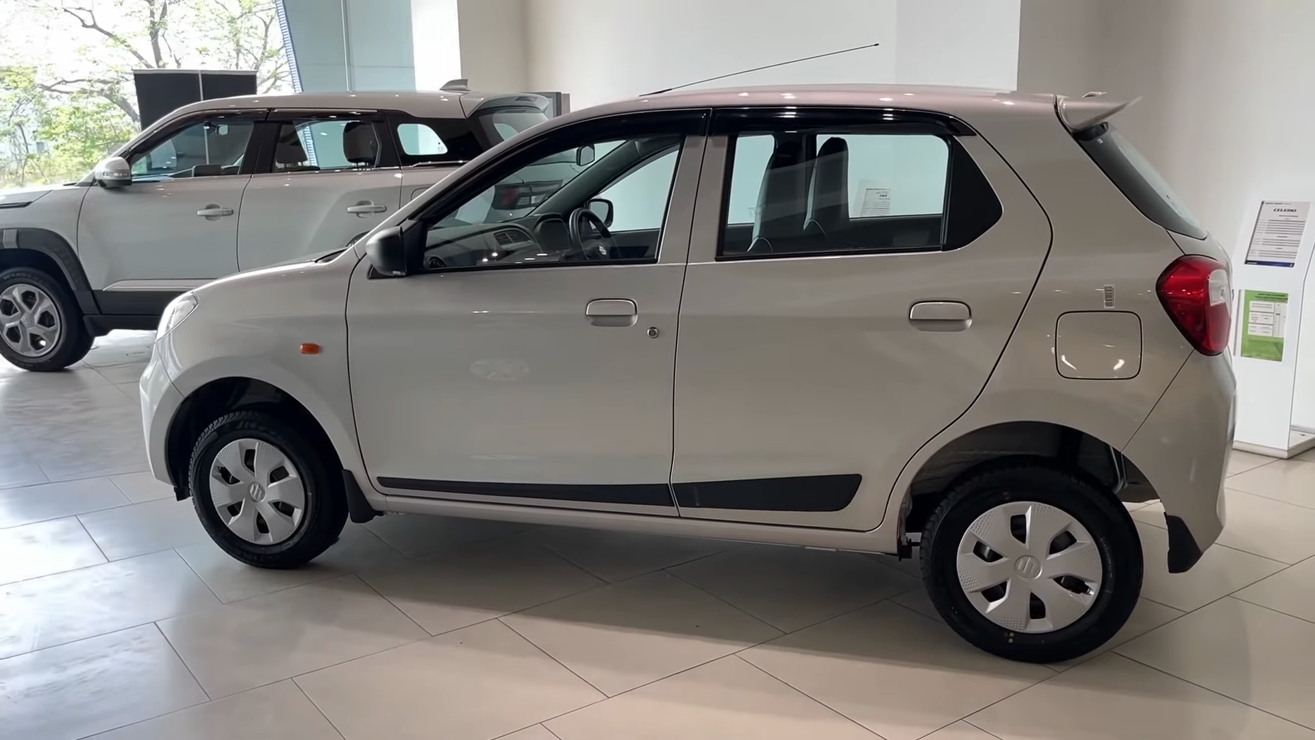 সস্তায় সেরা! 30km/kg-র বেশি মাইলেজ দিচ্ছে Maruti-র এই CNG গাড়িগুলি
